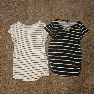 LOT OF (2) Maternity Short Sleeve Stripped Tops Med/large Black/white